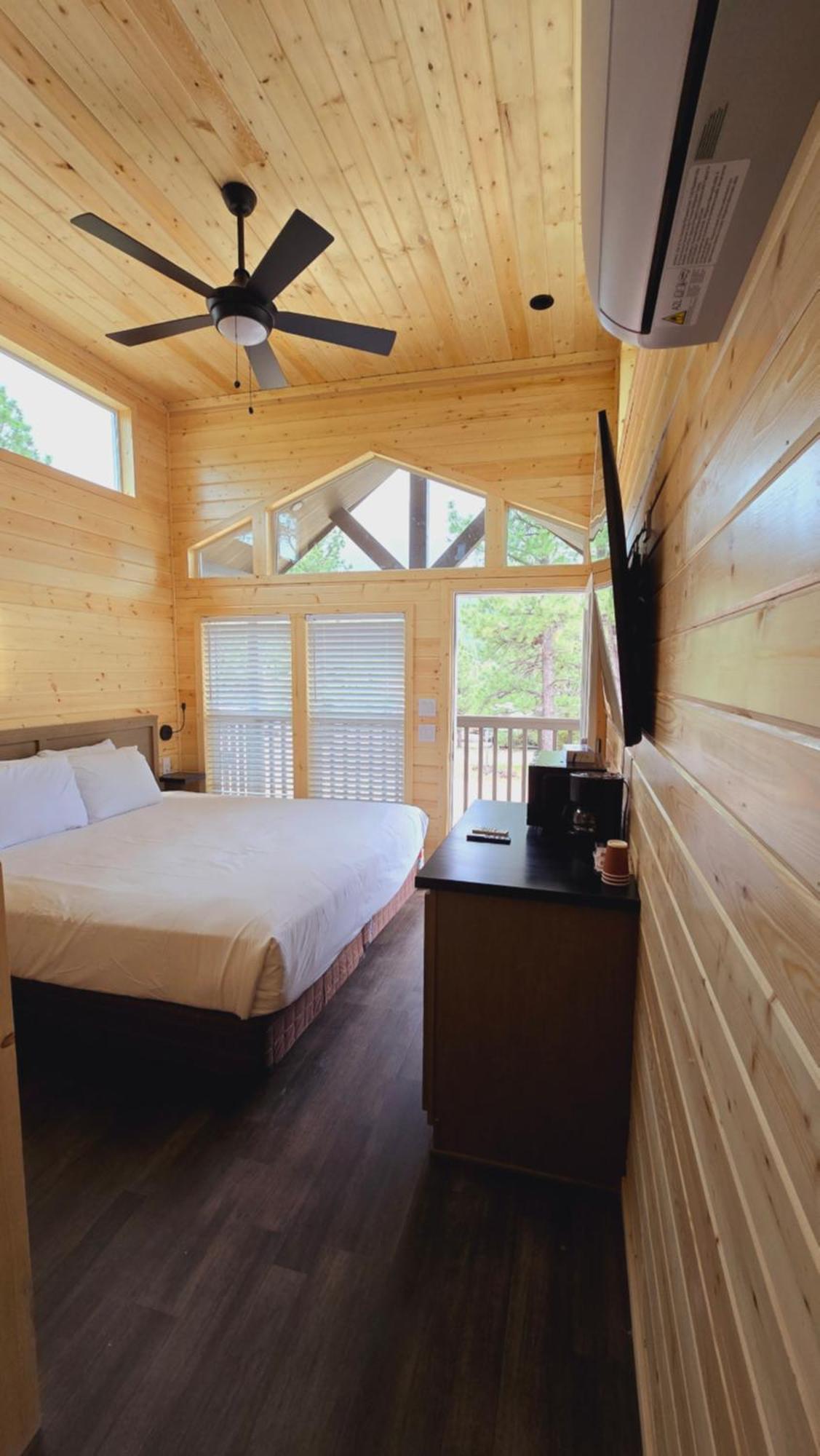 Cozy Cabin With Mountain View 6A Williams Bagian luar foto